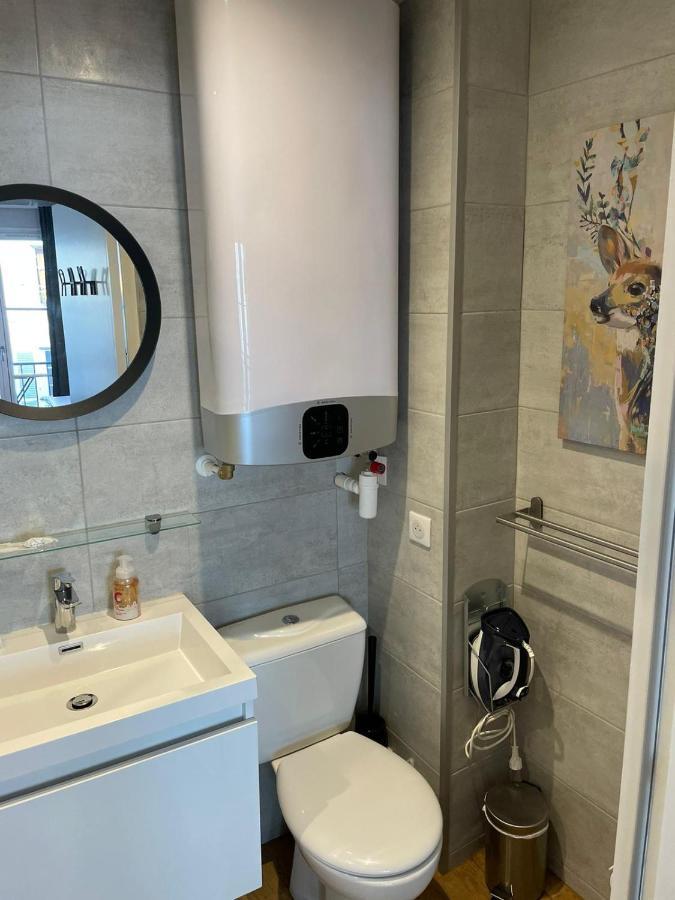 Apartamento Chaleureux Studio * Neuf * Hypercentre * Wifi * Orléans Exterior foto