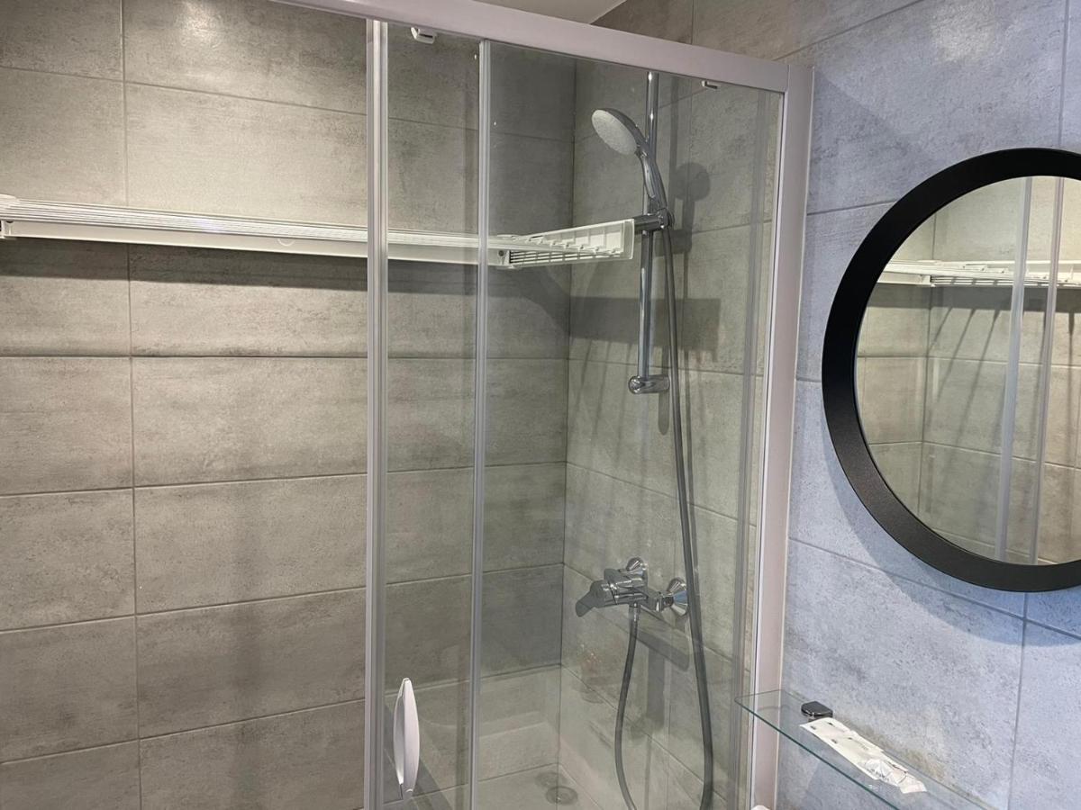 Apartamento Chaleureux Studio * Neuf * Hypercentre * Wifi * Orléans Exterior foto